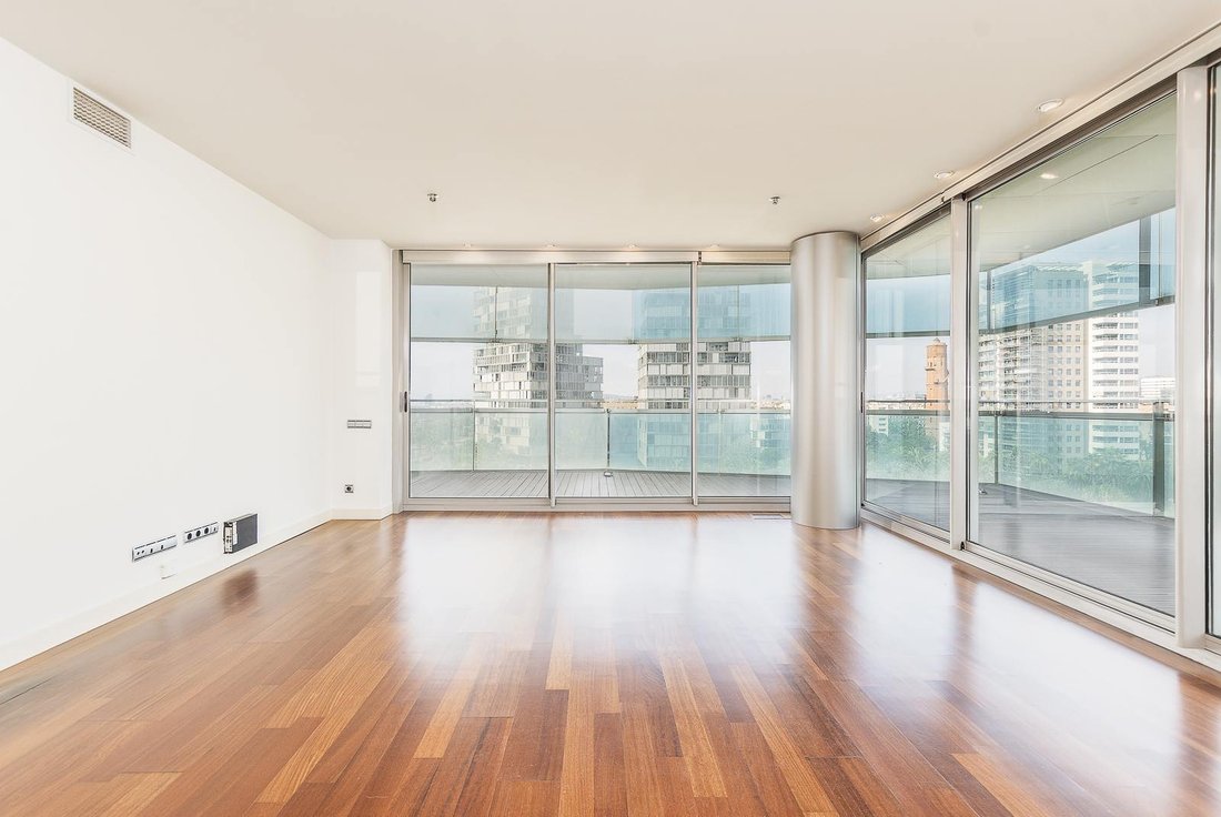 Apartment in Sant Martí, Barcelona, Spain 2 - 18703854