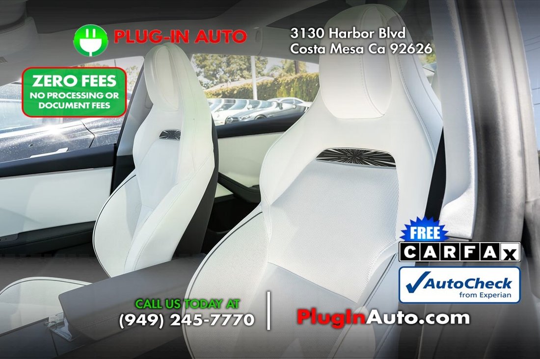 Sedan in Costa Mesa, CA, United States 3 - 18710455
