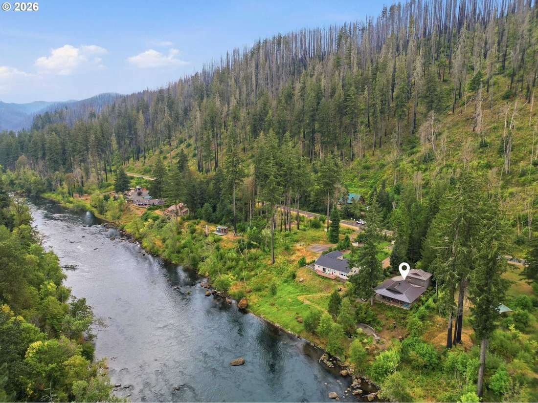 House in Vida, Oregon, United States 4 - 18714621