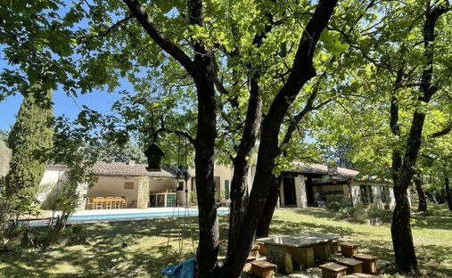 Maison à La Laupie, Auvergne-Rhône-Alpes, France 1