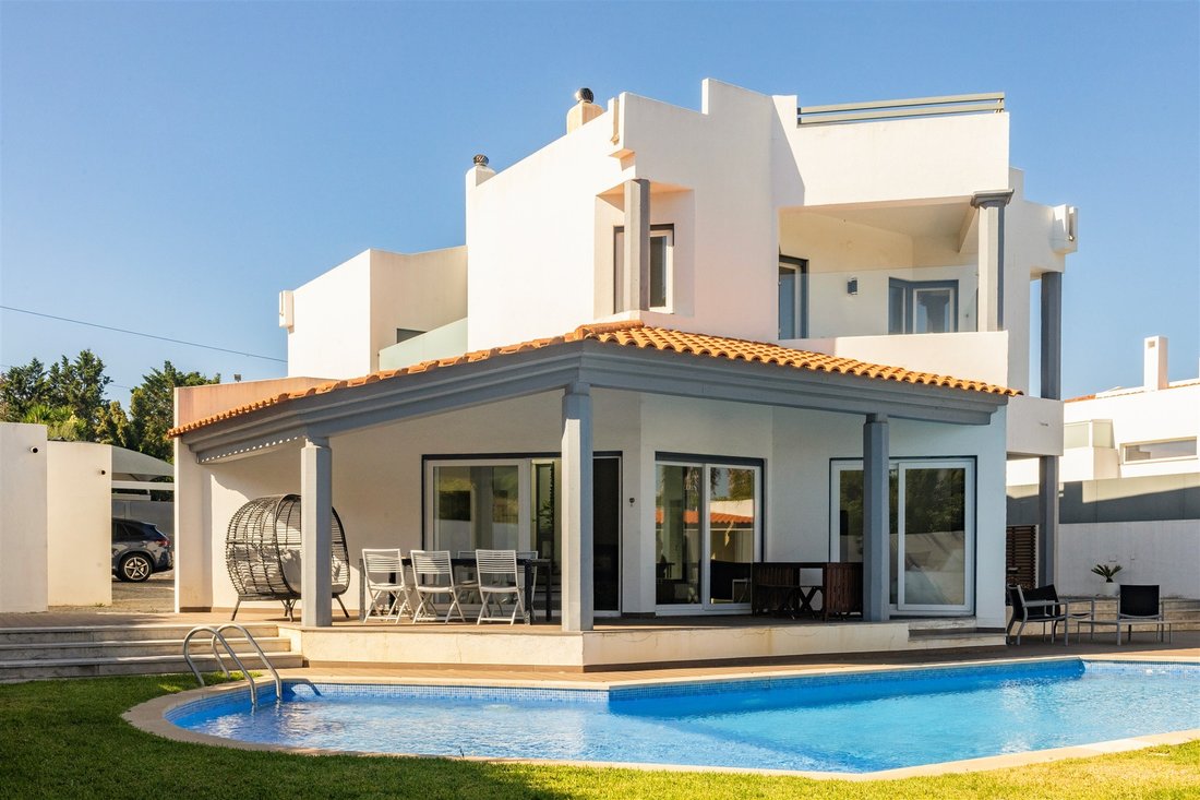 Casa en Estoril, Cascais y Estoril, Distrito de Lisboa 2 - 18707210