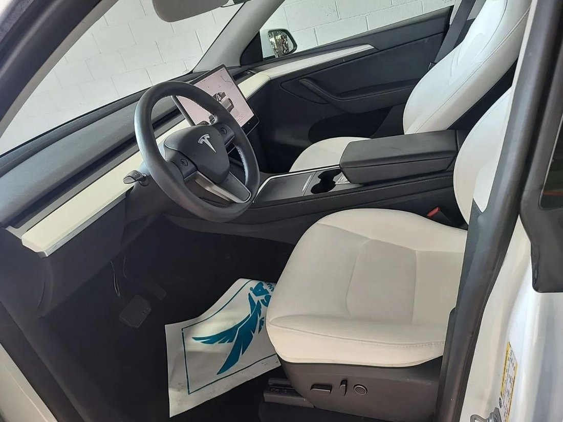 Suv in East Brunswick, NJ, United States 2 - 18707776