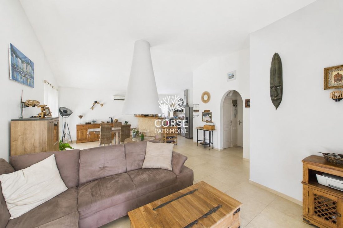 Casa en Porto-Vecchio, Córcega, Francia 2 - 18130272