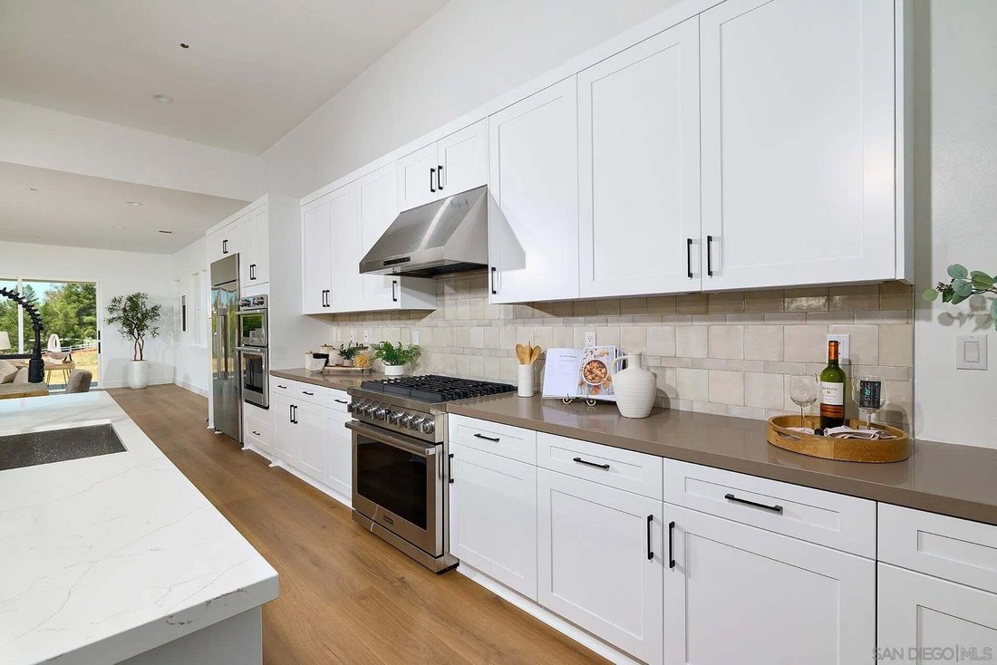 House in Vista, California, United States 3 - 18690484