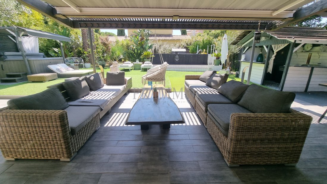 Villa in Saint Lambert, Frejus, France 4 - 18706514