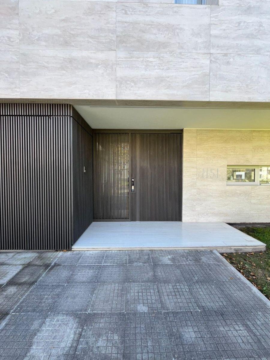 House in Manuel B. Gonnet, Buenos Aires Province, Argentina 4 - 18702709