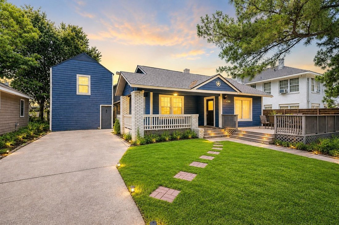 Houston, Texas, United States 3 - 18706526
