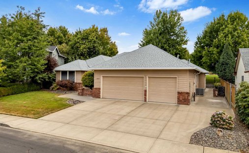 House in Vancouver, Washington, United States 1