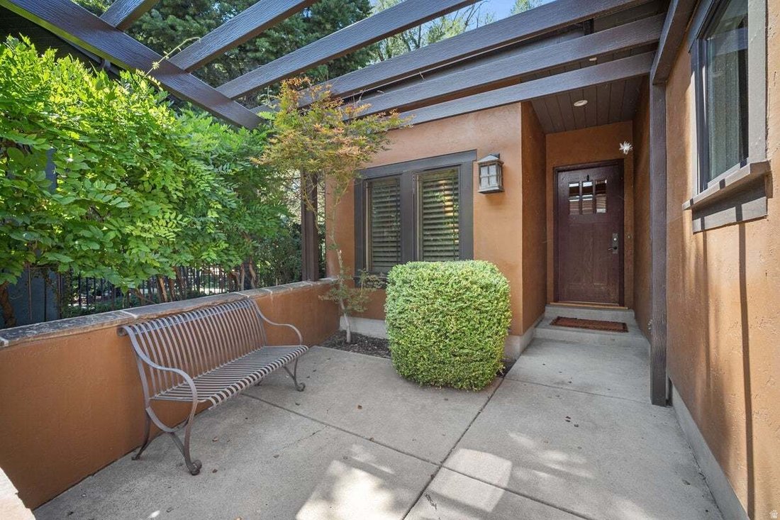 Townhouse in South Salt Lake, Utah, United States 2 - 18705863