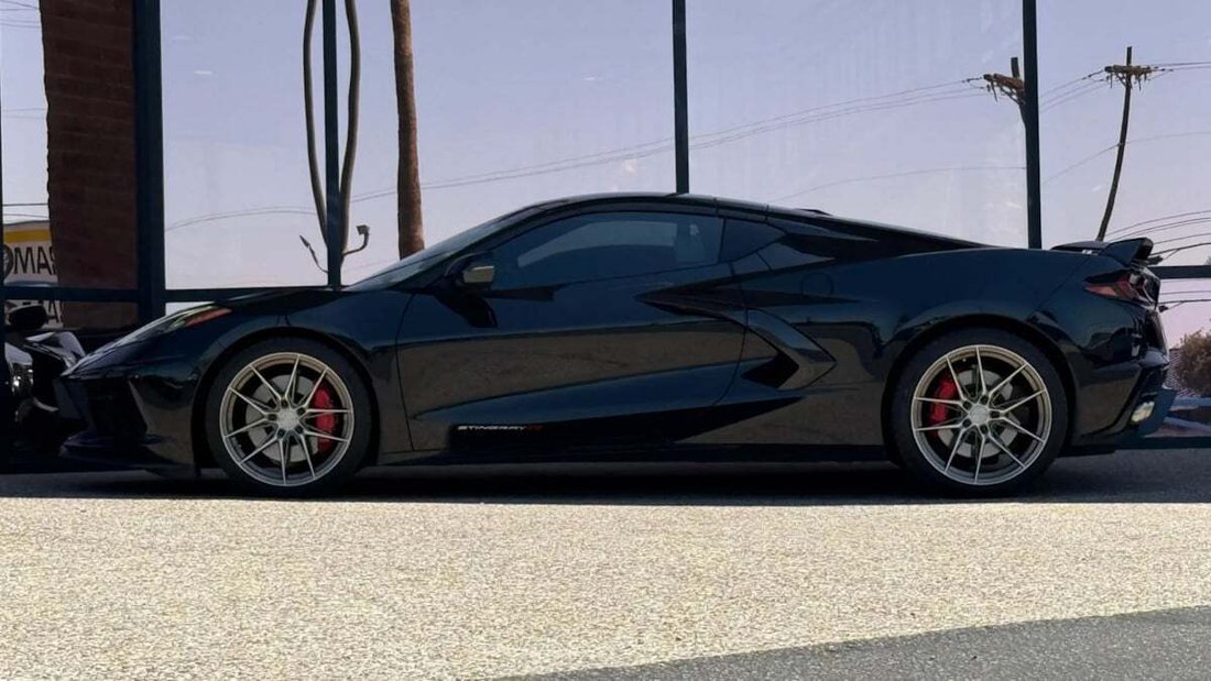 Coupe in Tucson, AZ, United States 3 - 18325282