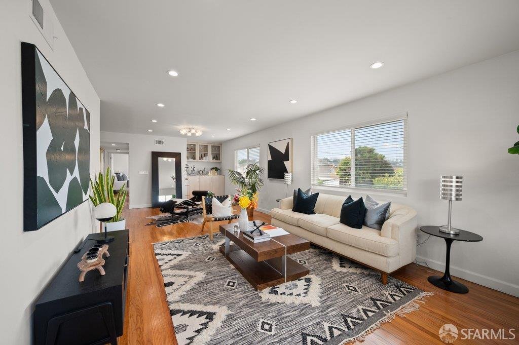 House in South San Francisco, California, United States 4 - 18708452