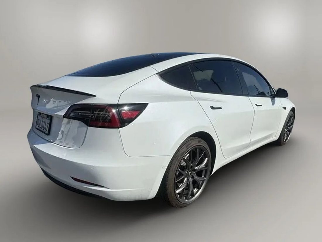 Sedan in Riverside, CA, United States 5 - 18714189