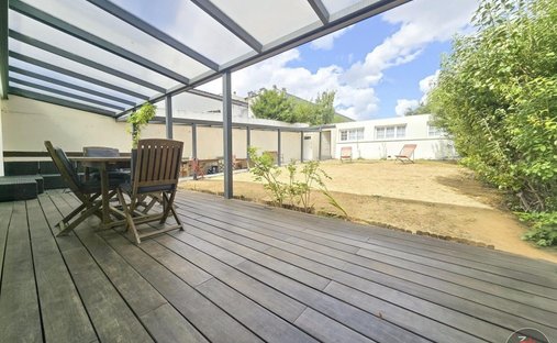 Maison à Fontenay-sous-Bois, Île-de-France, France 1