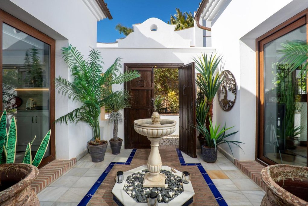 Villa a Marbella, Andalusia, Spagna 3 - 18709022