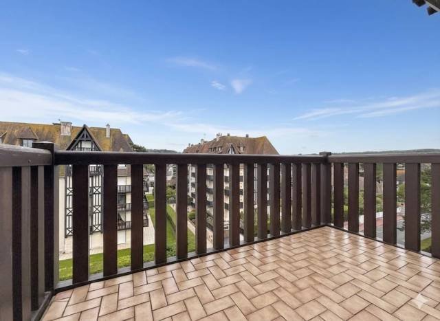 Villa in Deauville, Normandy, France 1 - 17646402