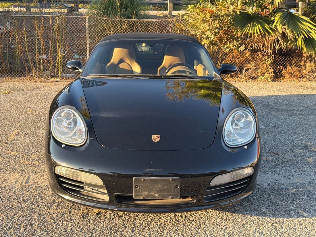 Cabriolet in Los Angeles, CA, United States 1 - 18714233