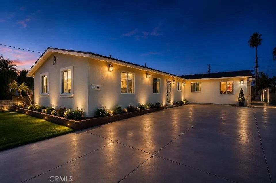 House in Westminster, California, United States 3 - 18710204