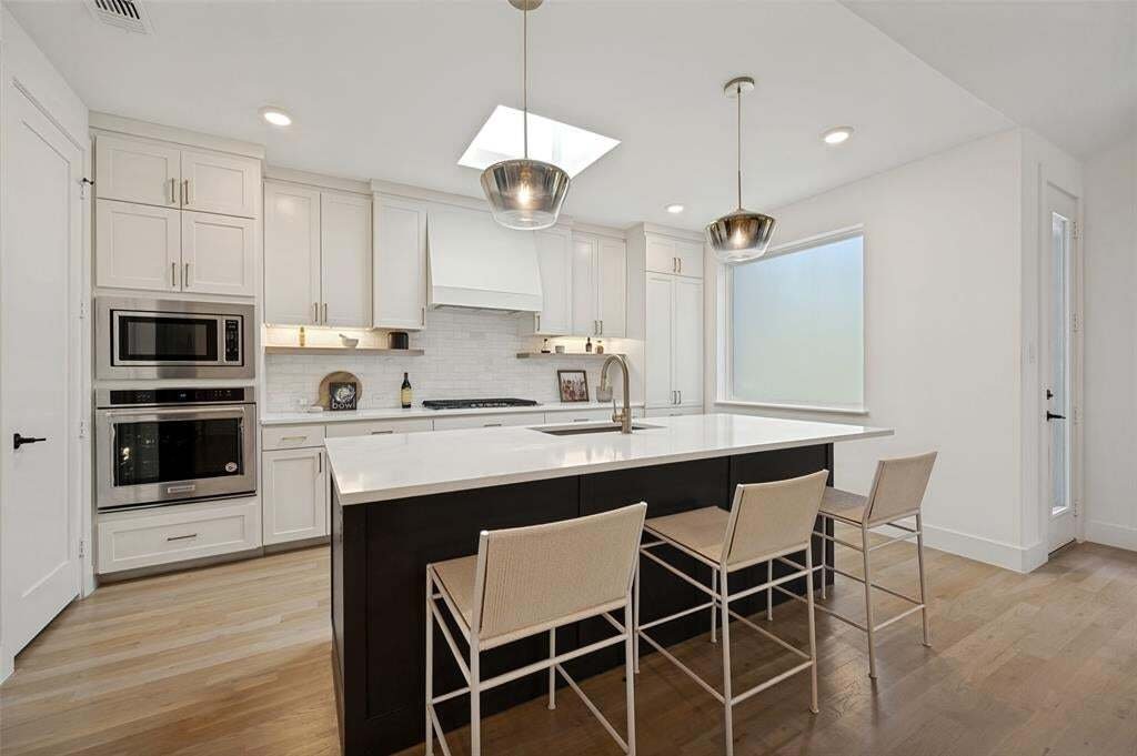 Townhouse in Dallas, Texas, United States 3 - 18706749