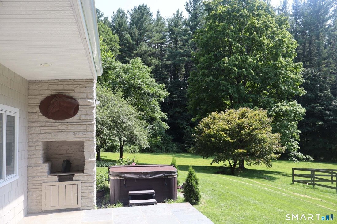 House in New Milford, Connecticut, United States 3 - 18705173