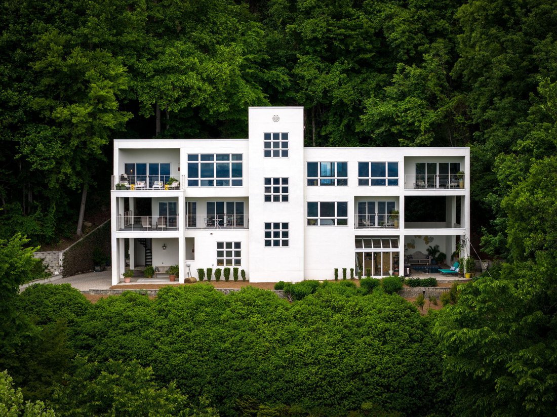 House in Signal Mountain, Tennessee, United States 3 - 18703549