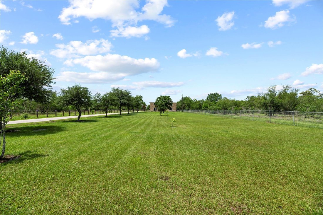 House in Rosenberg, Texas, United States 4 - 18703809