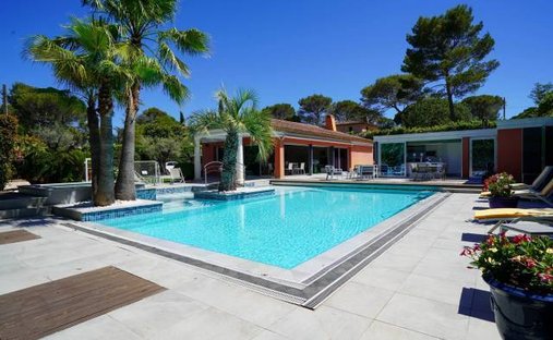 Villa en Mougins, Provenza-Alpes-Costa Azul, Francia 1