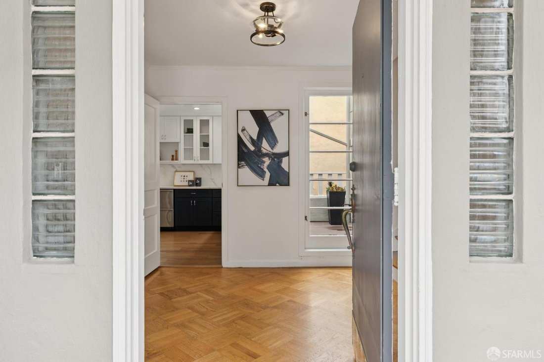 House in San Francisco, California, United States 4 - 18705029
