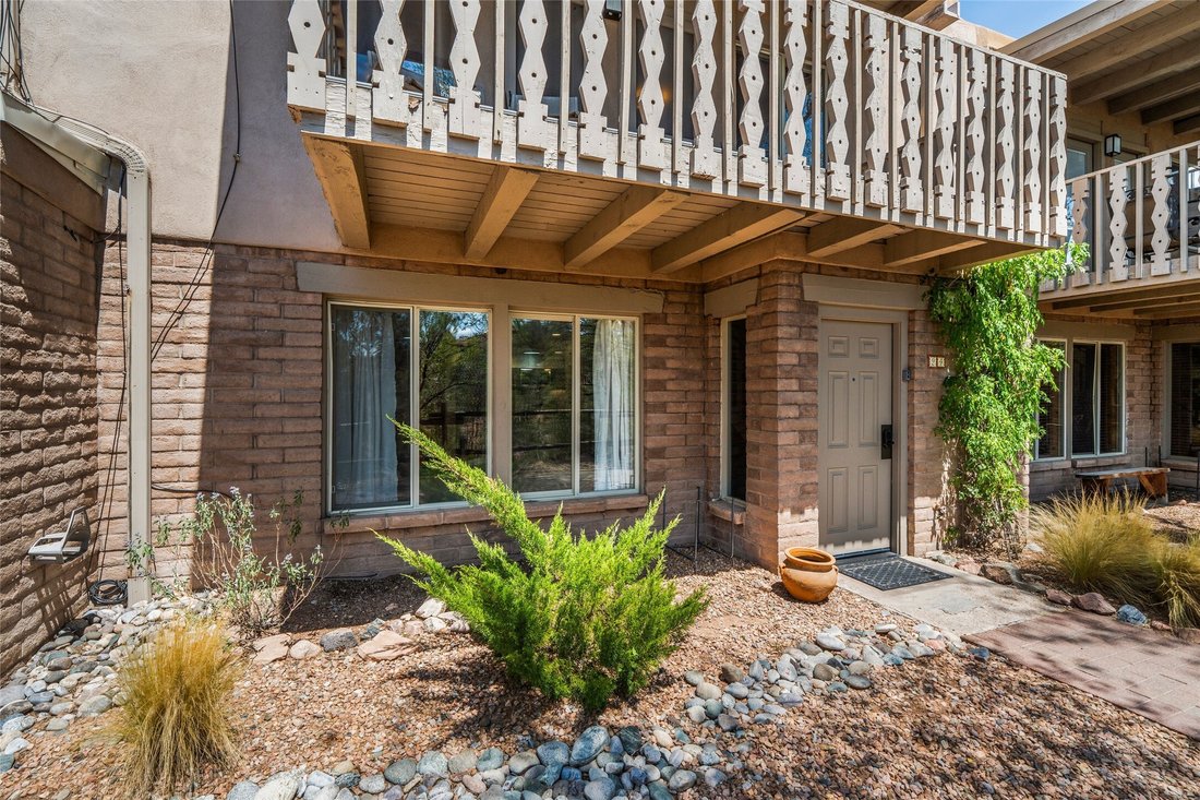 Condo in Santa Fe, New Mexico, United States 1 - 18709072