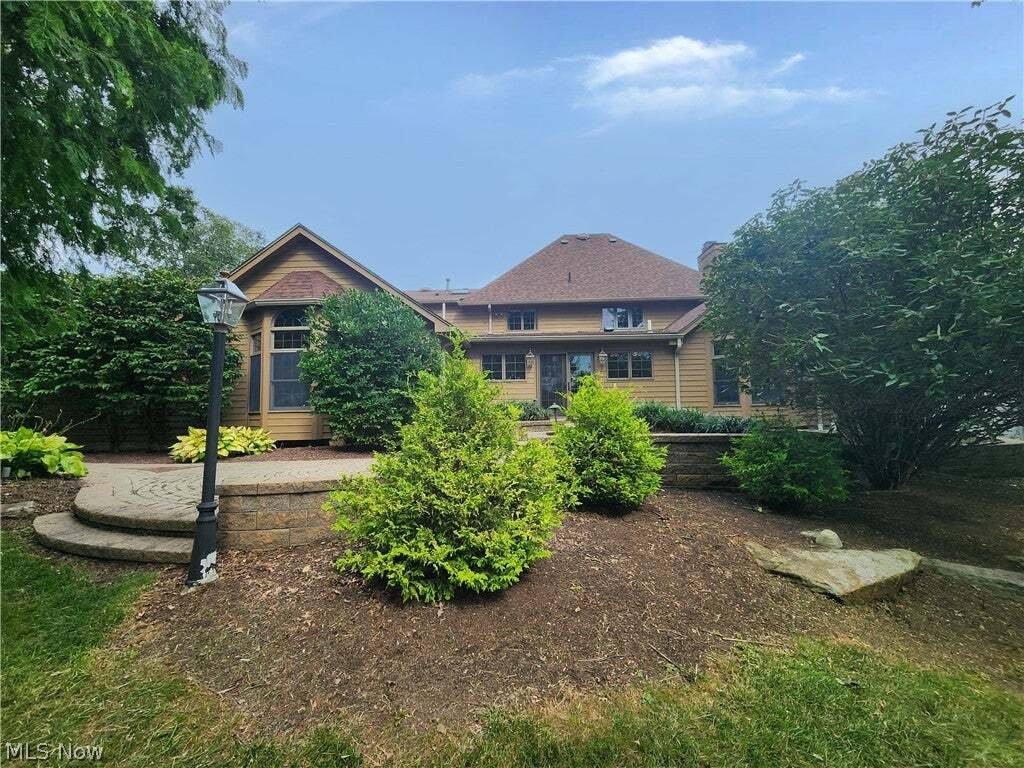 House in Youngstown, Ohio, United States 3 - 18705761
