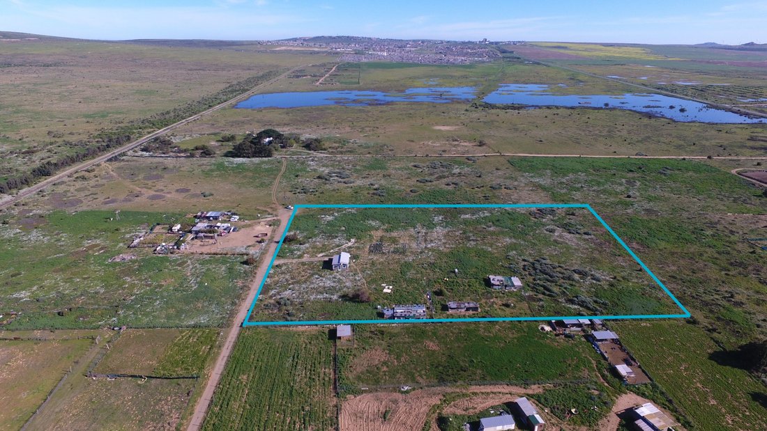 Estate in Witteklip, Western Cape, South Africa 2 - 18710867