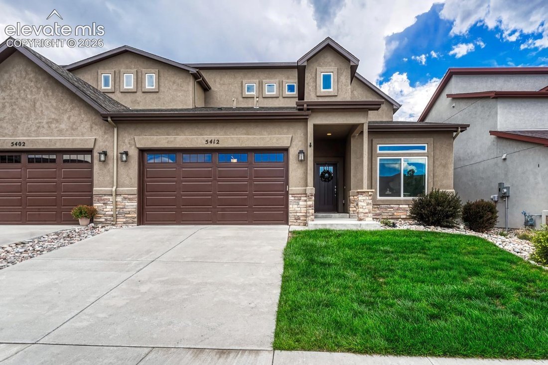 Colorado Springs, Colorado, United States 1 - 18709901