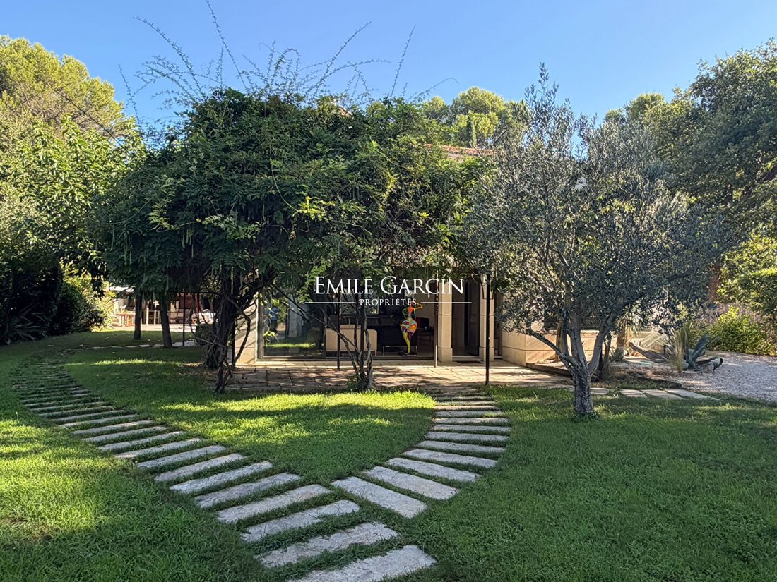 Villa in Granettes-Jauberte-Sainte Anne, Aix-en-Provence, France 5 - 18707399