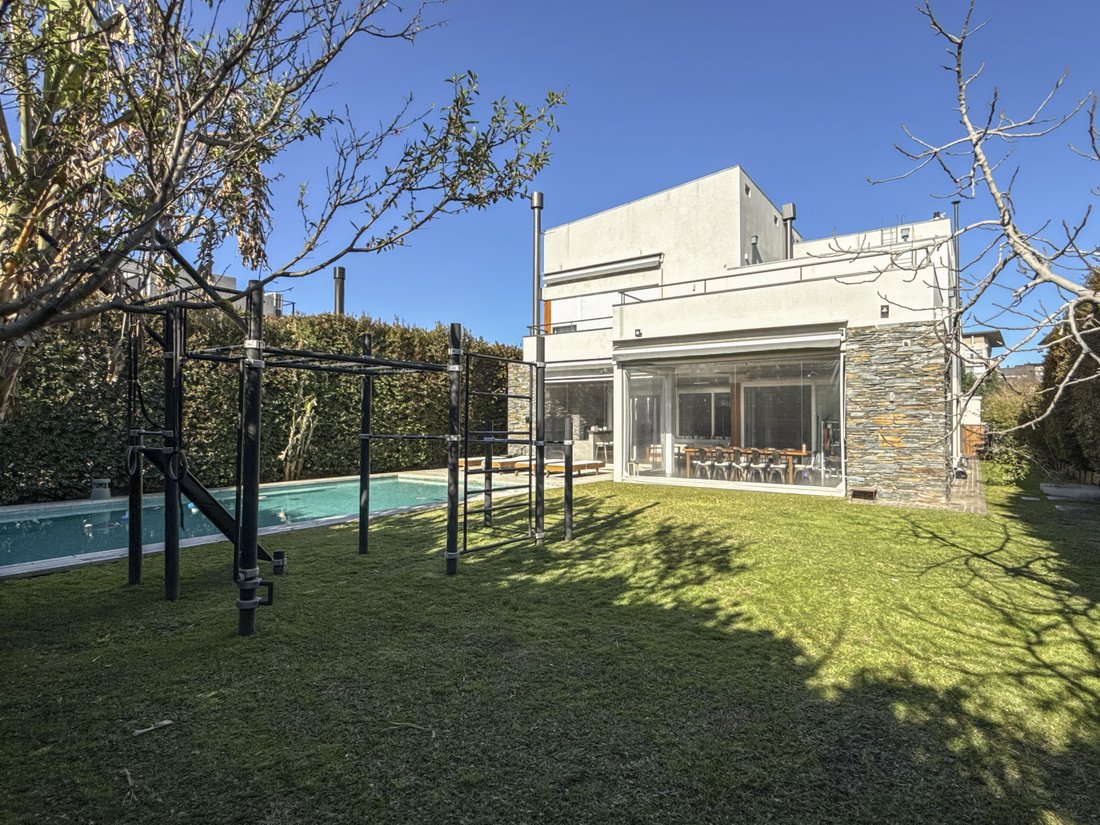 House in Victoria, Buenos Aires Province, Argentina 1 - 18711487