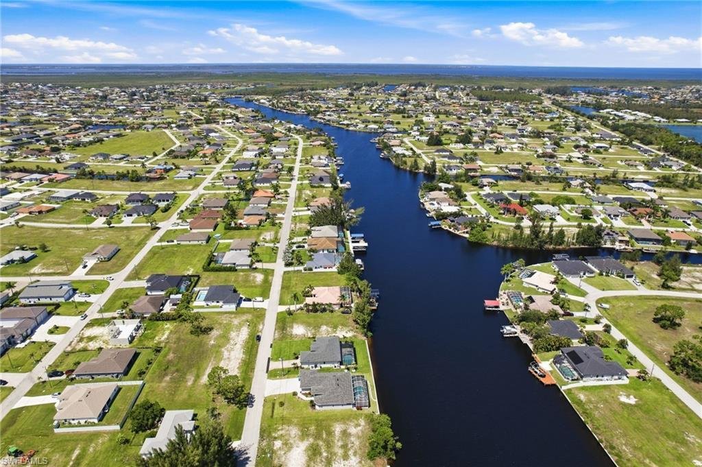 House in Cape Coral, Florida, United States 5 - 18703580