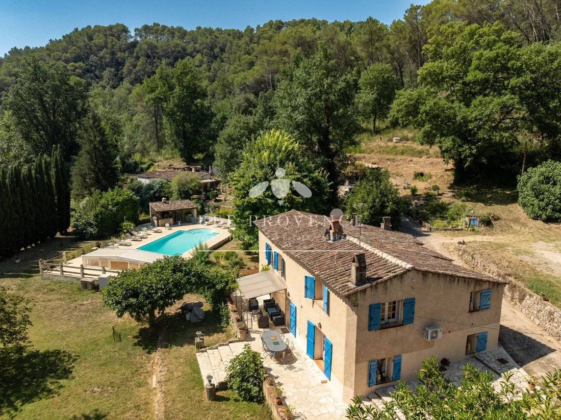 Tenuta a Salernes, Provenza-Alpi-Costa Azzurra, Francia 1 - 17759625