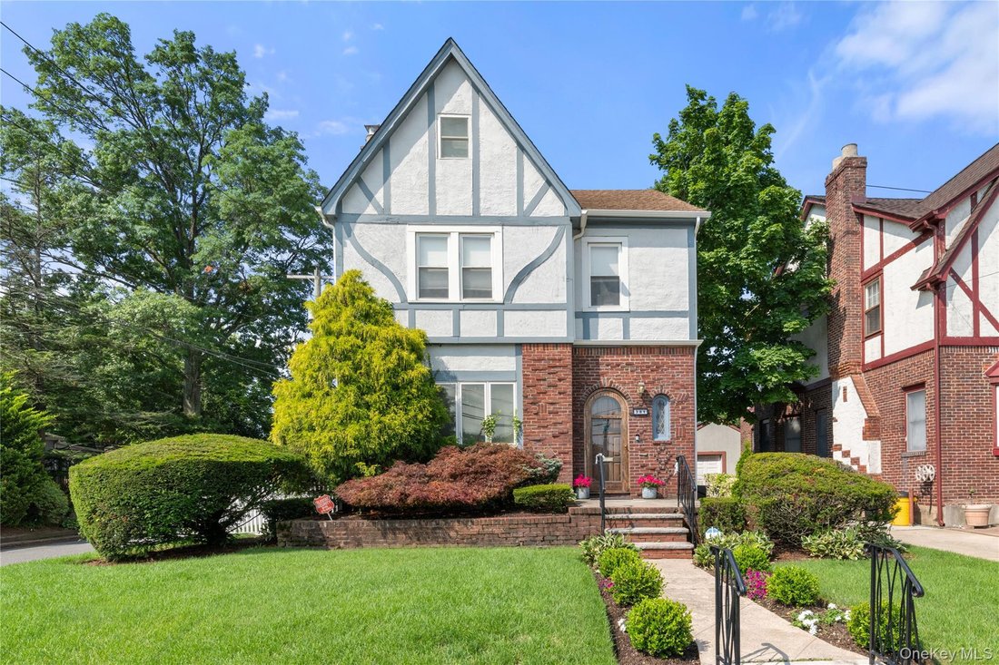 House in Woodmere, New York, United States 2 - 18705748