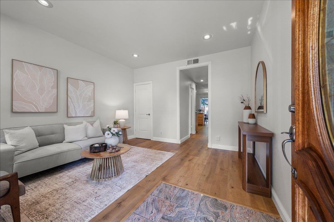 Townhouse in San Jose, California, United States 2 - 18713957