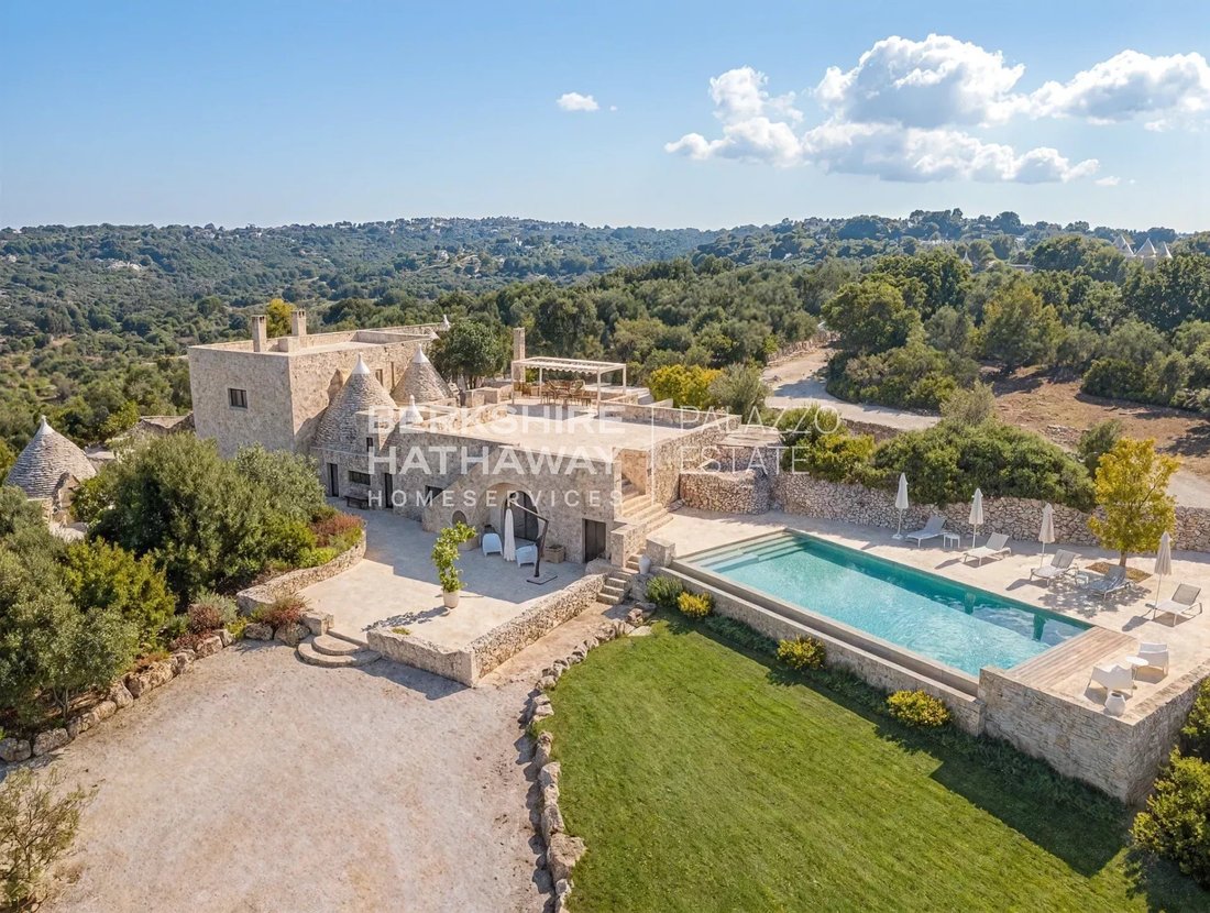 Villa en Cisternino, Apulia, Italia 1 - 18704540