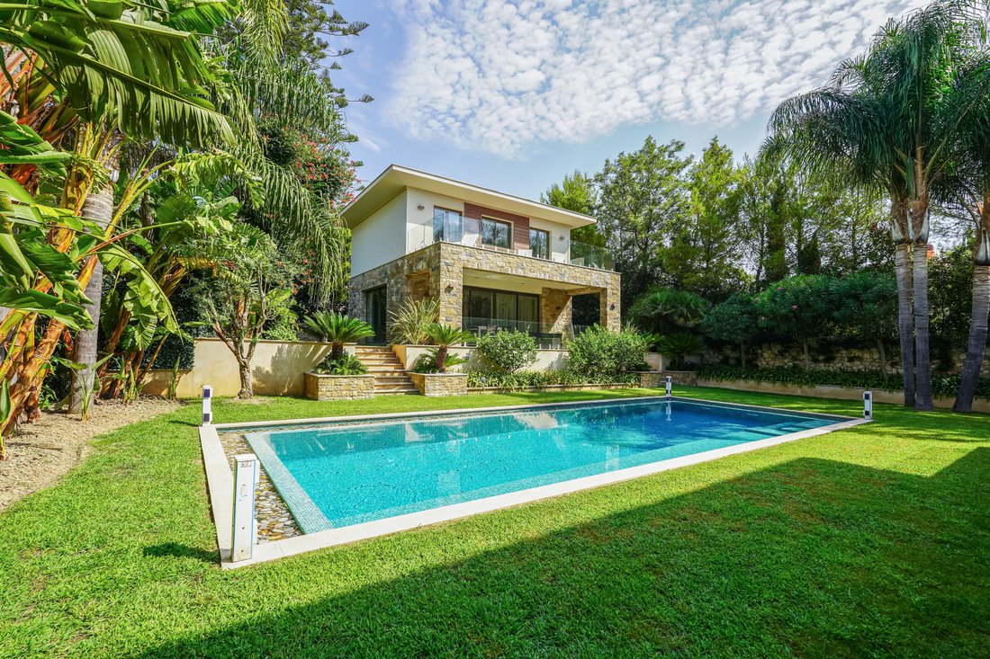 Villa à Saint-Jean-Cap-Ferrat, Provence-Alpes-Côte d'Azur, France 3 - 18709368