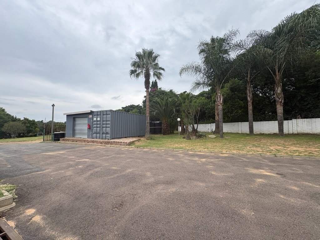 Farm Ranch in Crowthorne AH, Gauteng, South Africa 1 - 18706826