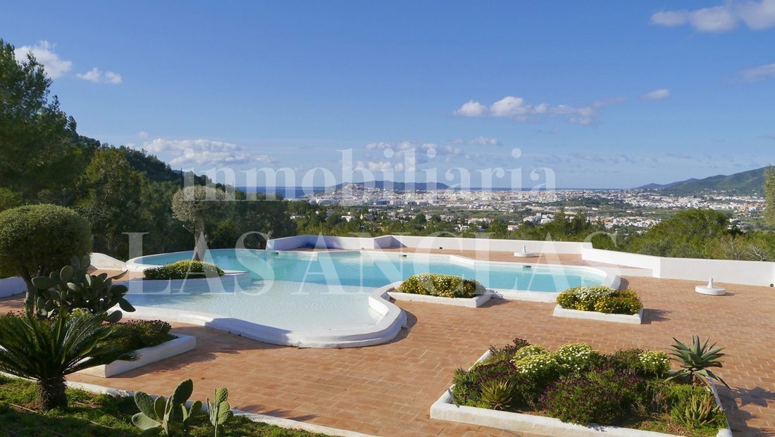 Villa in Jesus, Santa Eularia des Riu, Balearic Islands 3 - 18703917