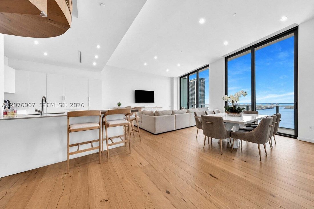 Condo in Miami, Florida, United States 1 - 18711418