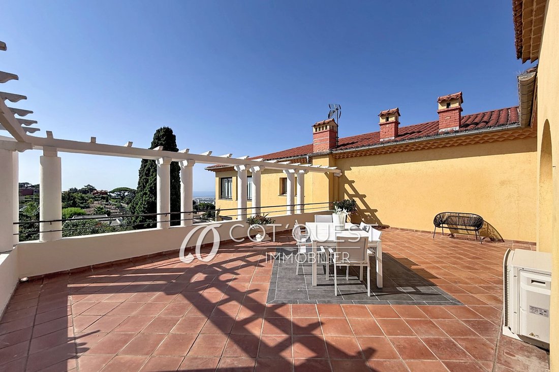 Appartement à Nice, Provence-Alpes-Côte d'Azur, France 1 - 18703908