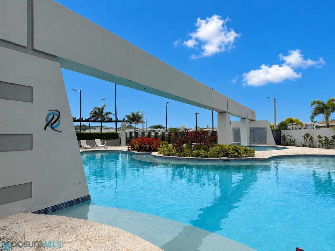 Townhouse in Bayamón, Bayamón, Puerto Rico 3 - 18703314