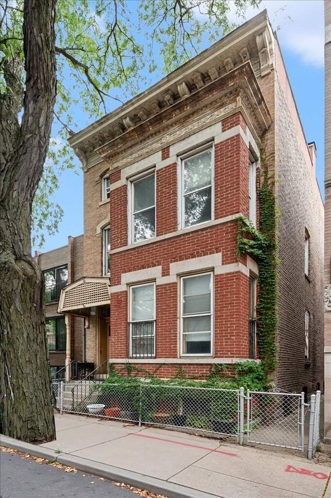Chicago, Illinois, United States 1 - 18712757