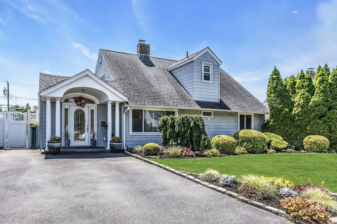 Casa en Levittown, Nueva York, Estados Unidos 1 - 18706870