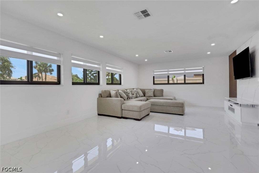 House in Cape Coral, Florida, United States 4 - 18705179