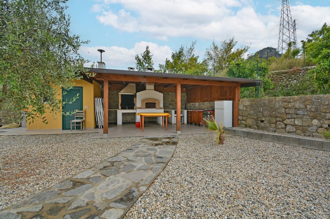 Villa in Camporosso, Liguria, Italy 4 - 18714724