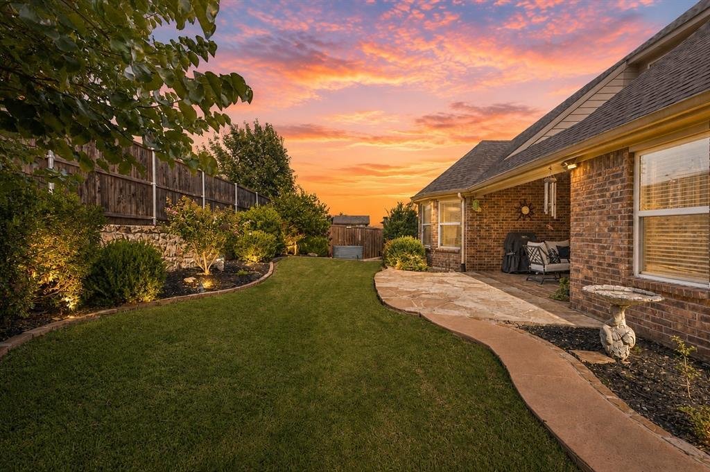 House in Lantana, Texas, United States 4 - 18706722