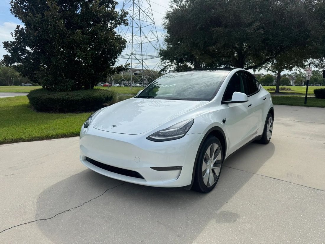 Suv in Orlando, FL, United States 1 - 18707470